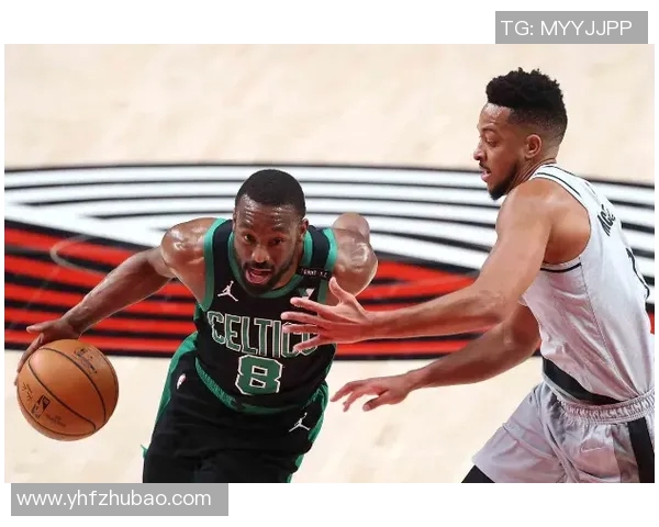 24记三分打爆湖人!布朗复出轰30+8+8,里夫斯36+8孤立无援