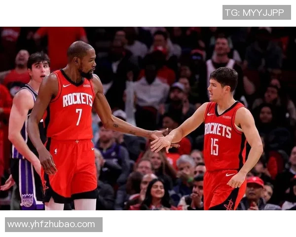 雷霆7-0领跑,火箭、雄鹿强势崛起 雷霆7-0领跑,火箭、雄鹿强势崛起